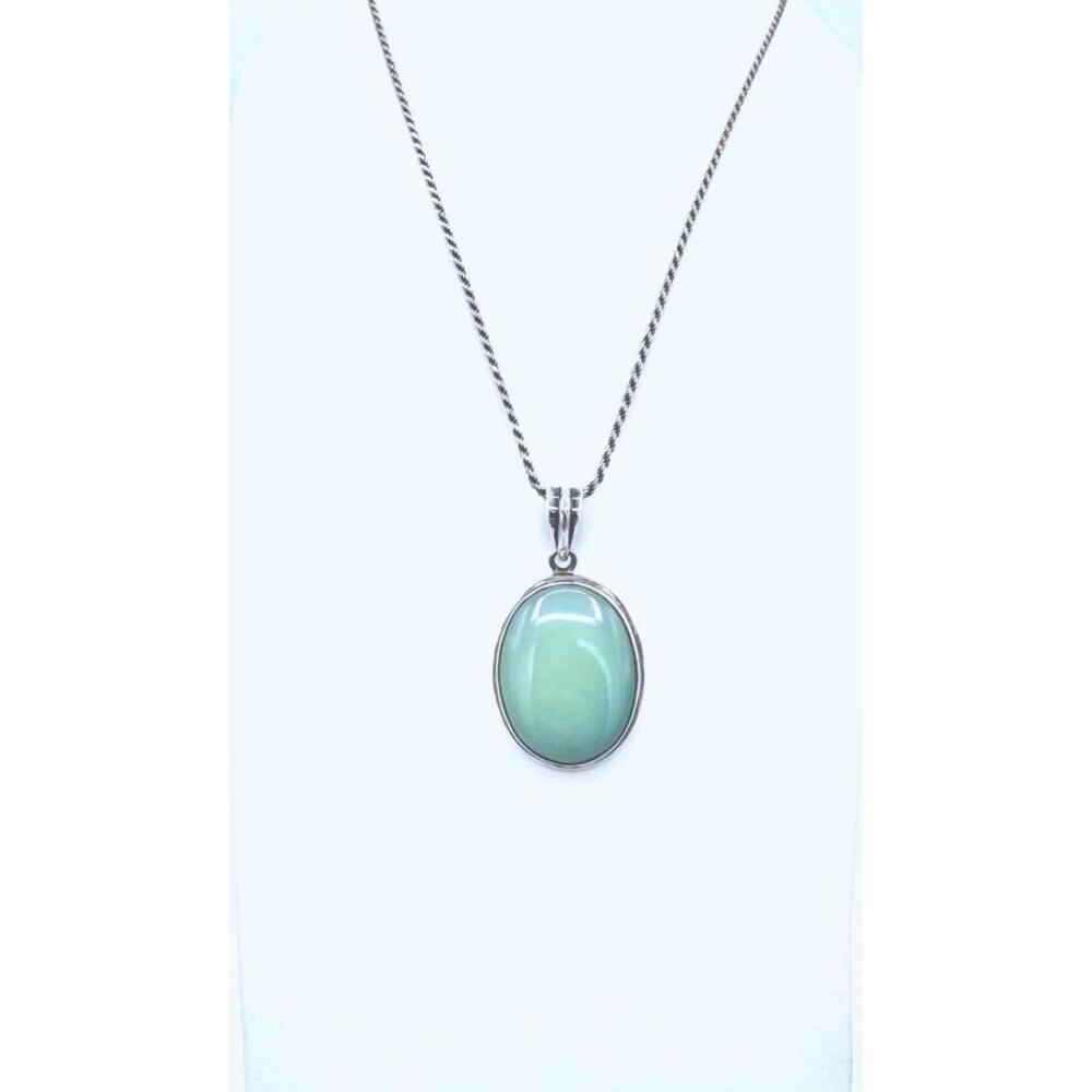 Sterling silver cable rope style chain w/ sterling silver jadeite stone pendant